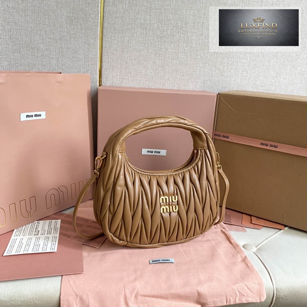 Miu Miu Wander Matelasse Nappa Leather Hobo