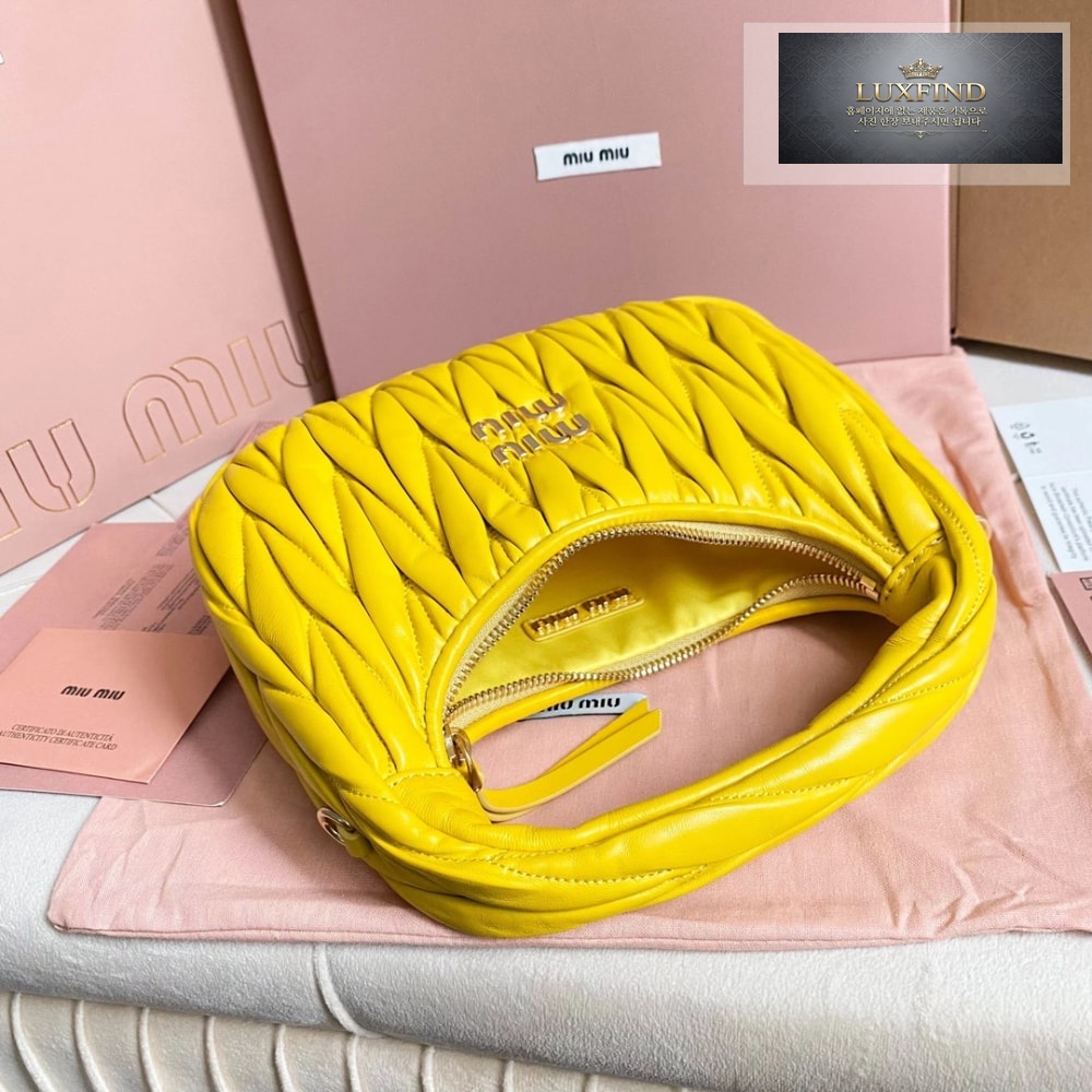 Miu Miu Wander Matelasse Nappa Leather Hobo