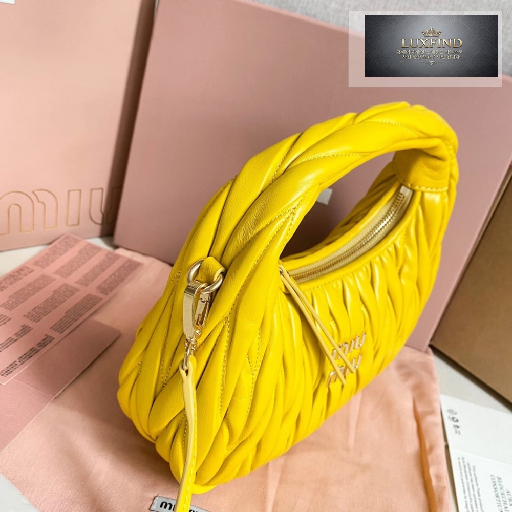Miu Miu Wander Matelasse Nappa Leather Hobo