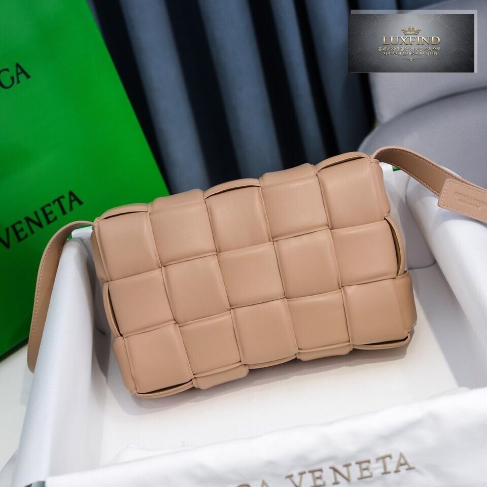 Bottega Veneta Padded Cassette