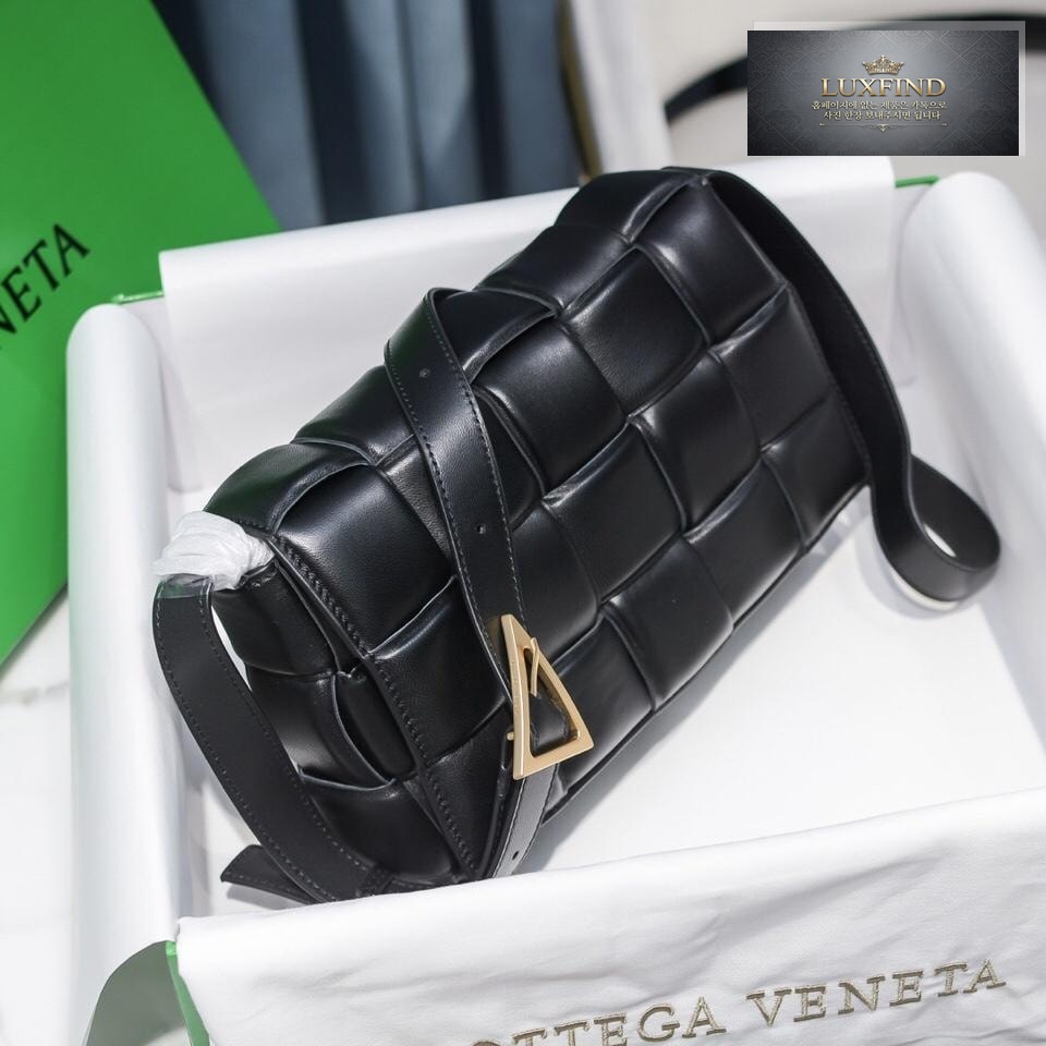 Bottega Veneta Padded Cassette