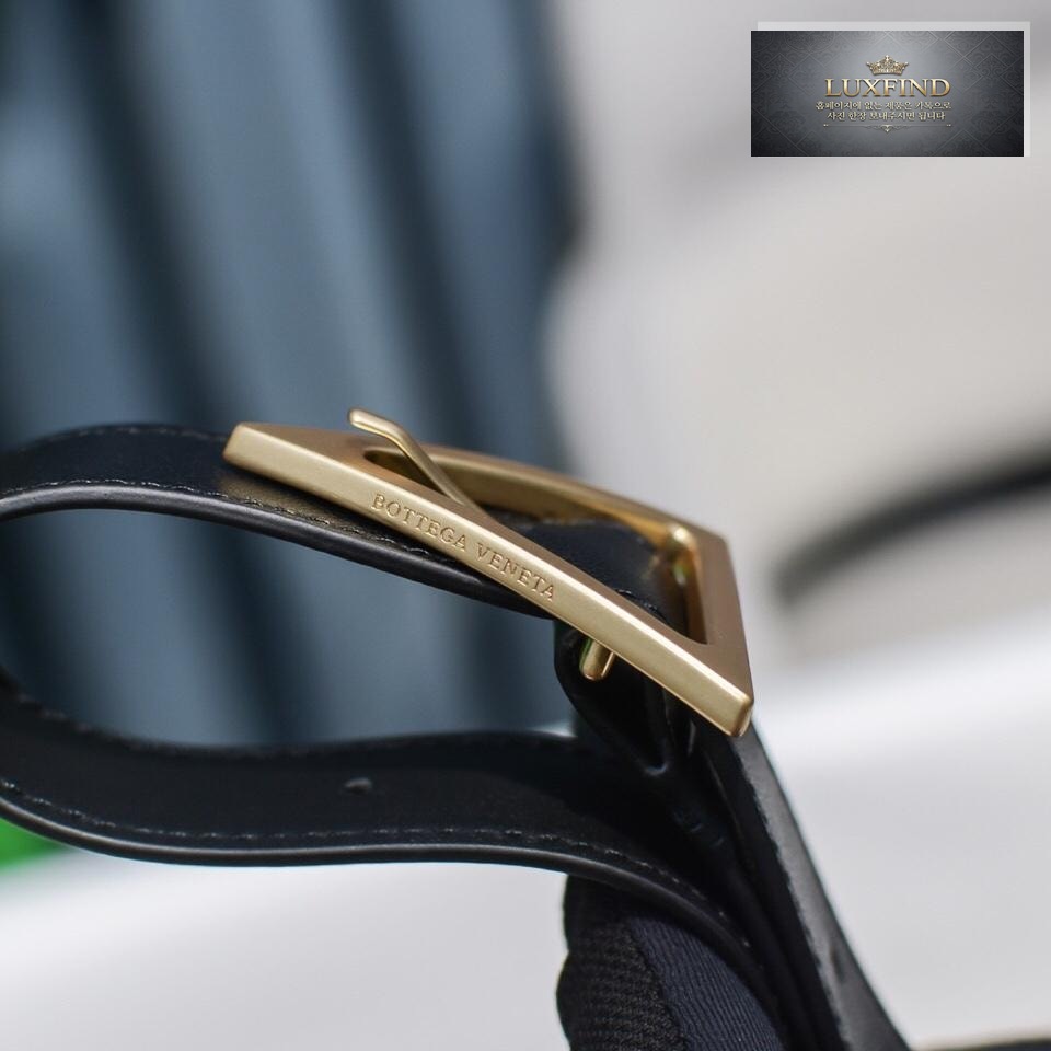 Bottega Veneta Padded Cassette