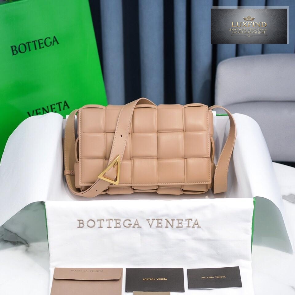 Bottega Veneta Padded Cassette