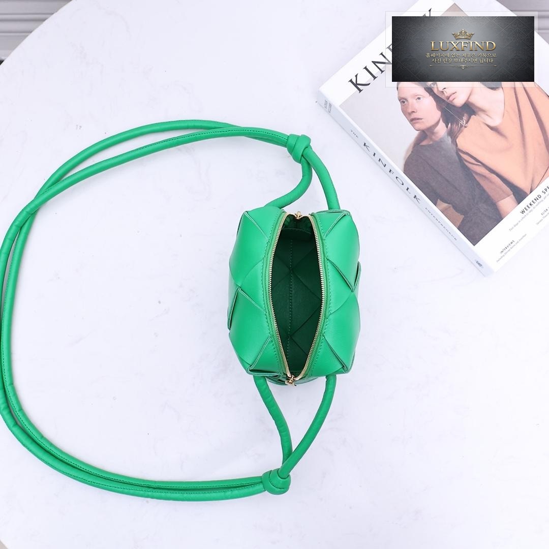 Bottega Veneta Mini Cassette Camera Bag