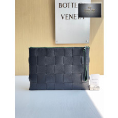 Bottega Veneta Large Cassette Pouch
