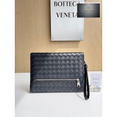 Bottega Veneta Intrecciato Document Case With Wristlet