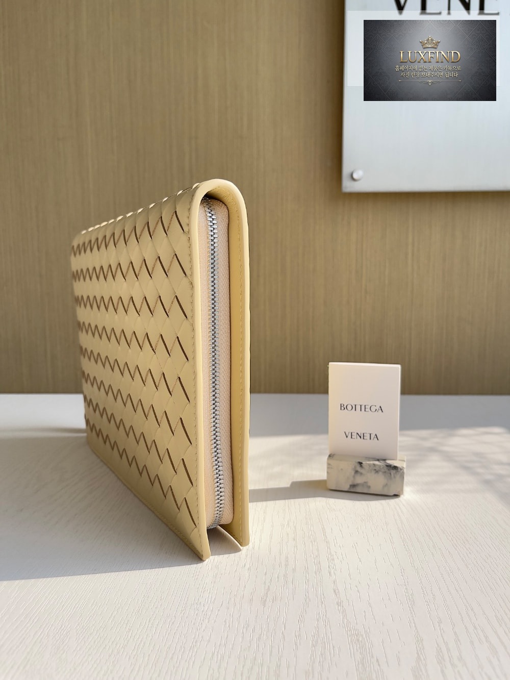 Bottega Veneta Intrecciato Document Case With Wristlet