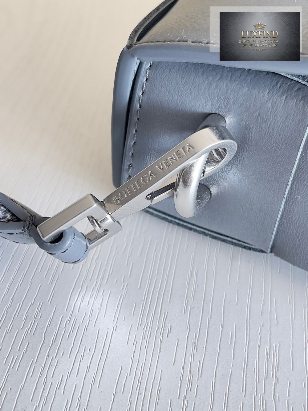 Bottega Veneta Cassette With Versatile Strap