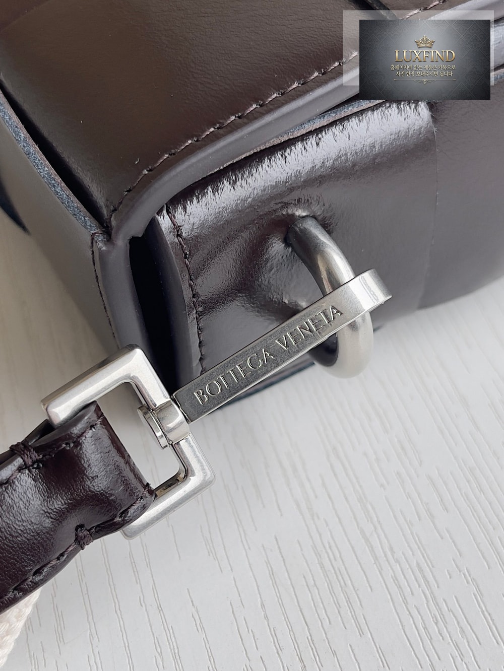 Bottega Veneta Cassette With Versatile Strap