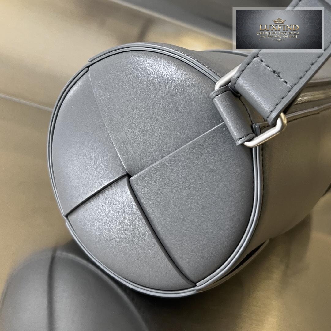 Bottega Veneta Canette