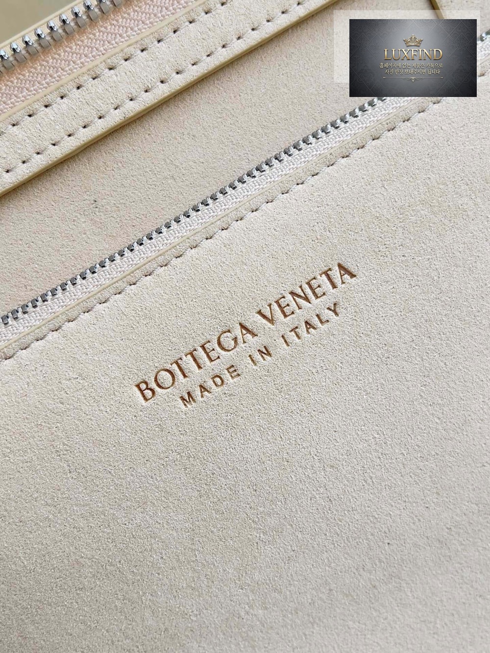 Bottega Veneta Arco Document Case