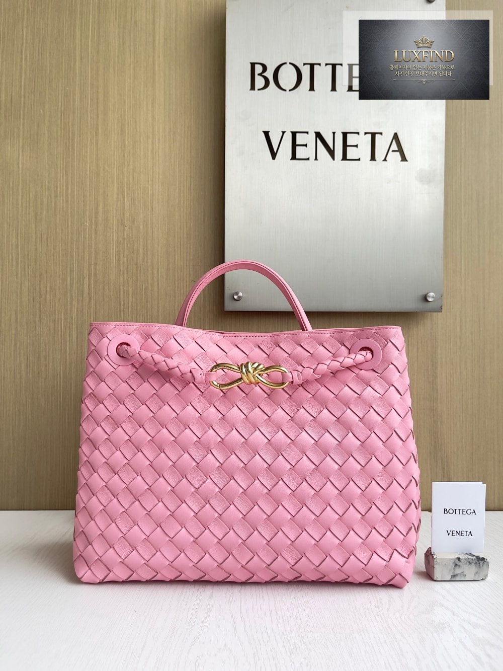 Bottega Veneta Andiamo Medium