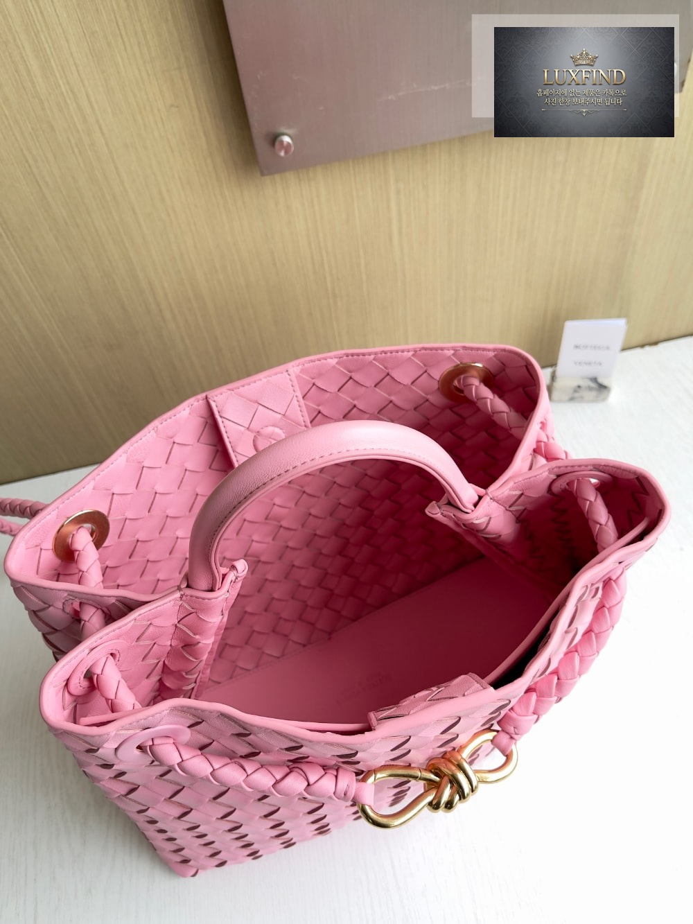 Bottega Veneta Andiamo Medium