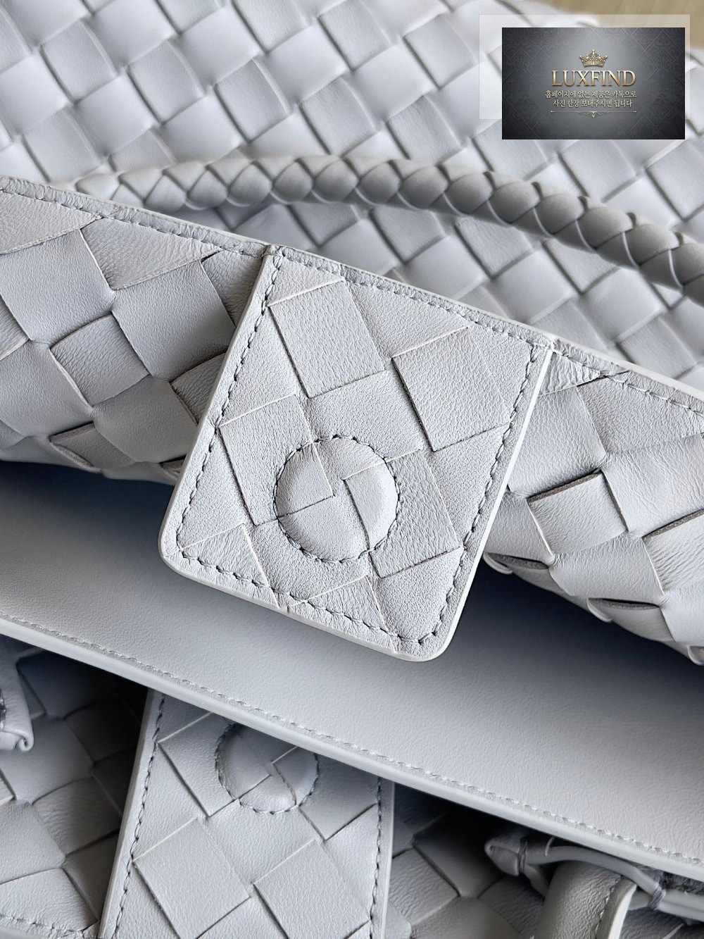 Bottega Veneta Andiamo Medium