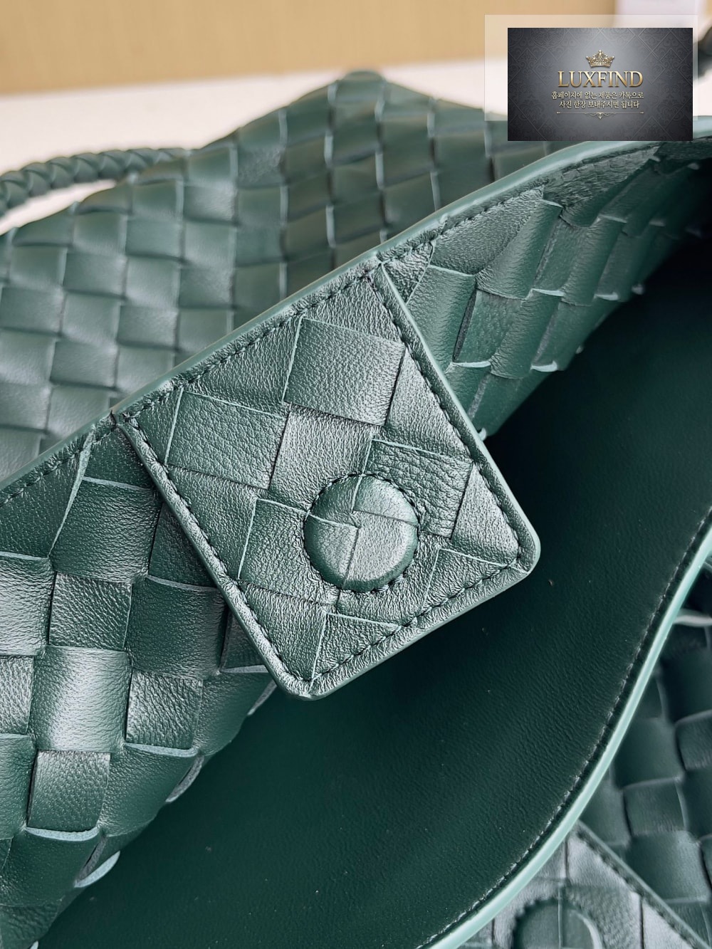Bottega Veneta Andiamo Medium