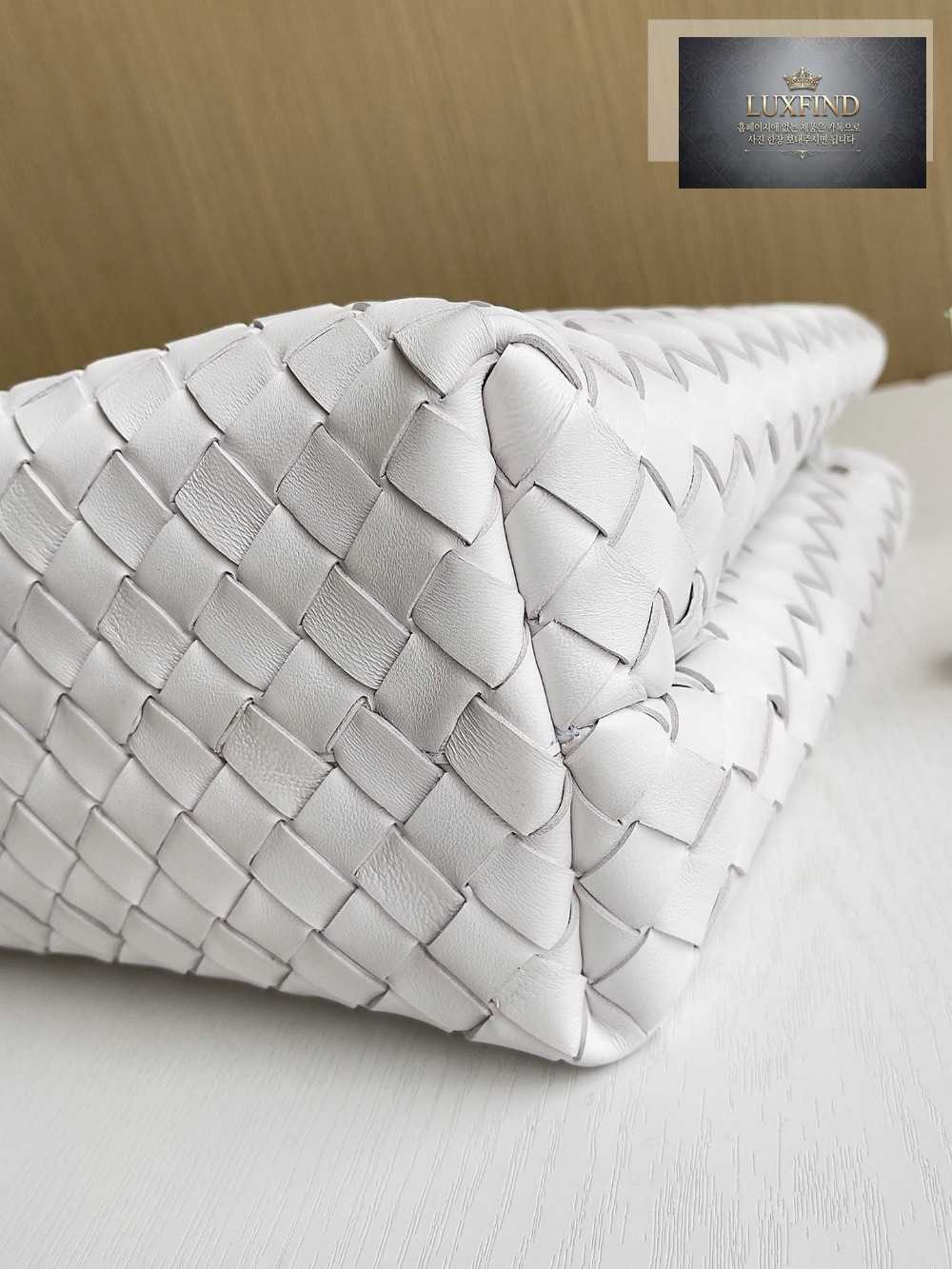 Bottega Veneta Andiamo Medium
