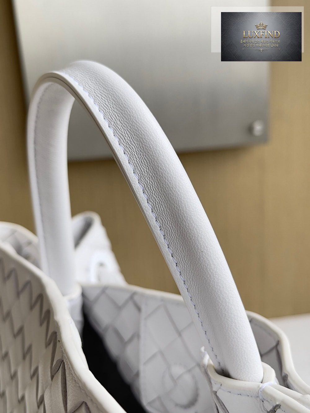 Bottega Veneta Andiamo Medium