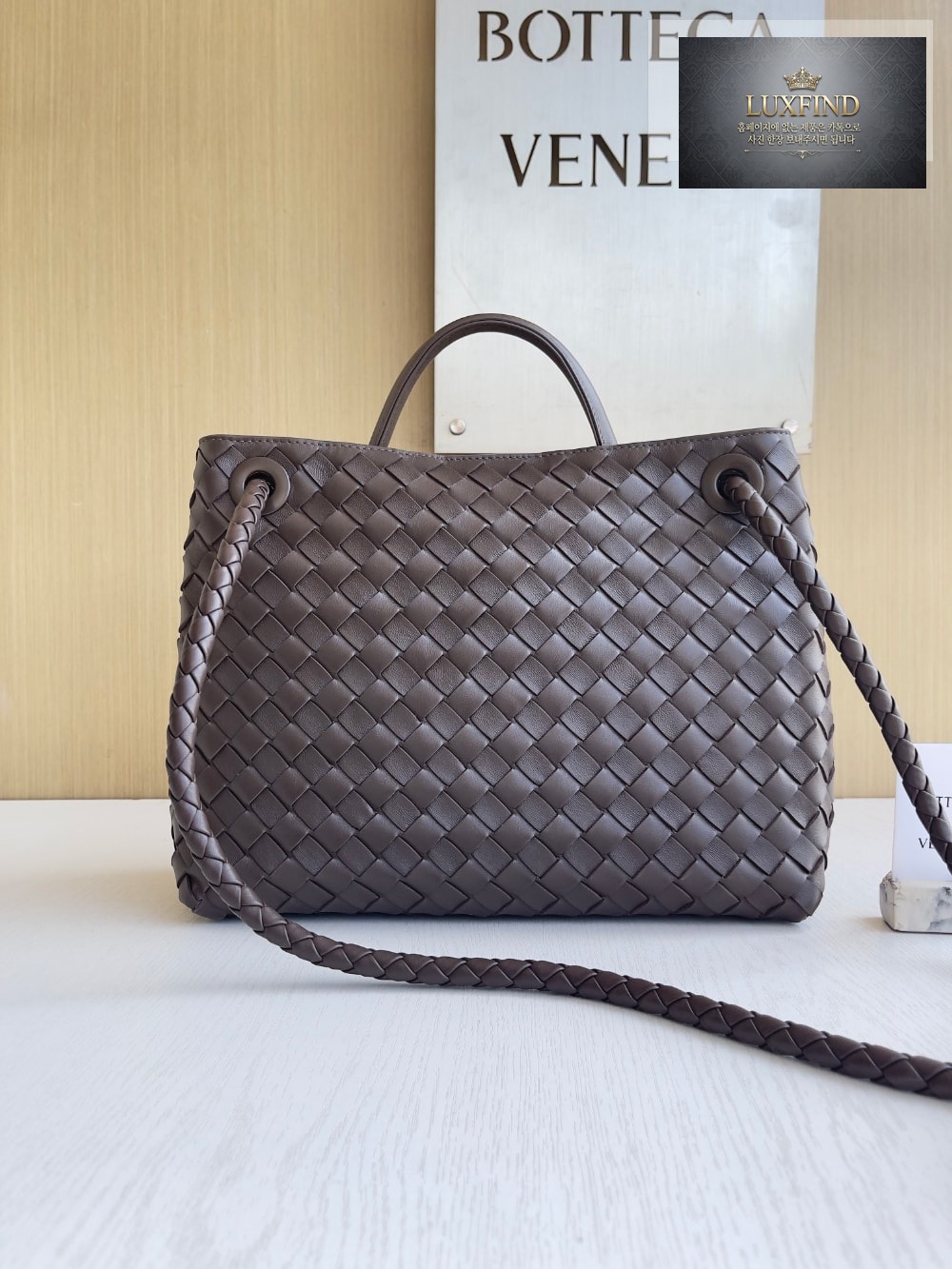 Bottega Veneta Andiamo Medium
