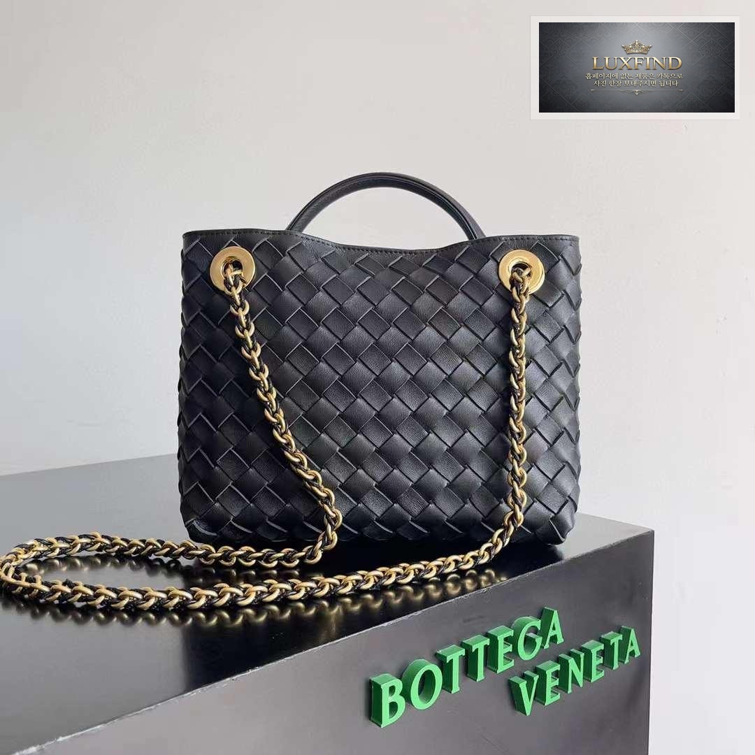 Bottega Veneta Andiamo Chain Strap