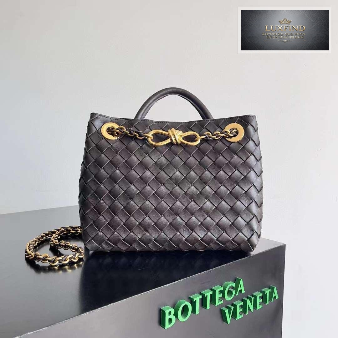 Bottega Veneta Andiamo Chain Strap