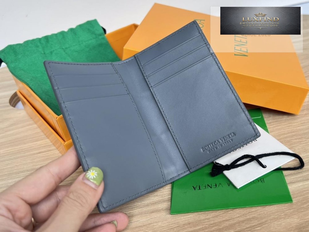 Bottega Veneta Cassete Flap Card Case