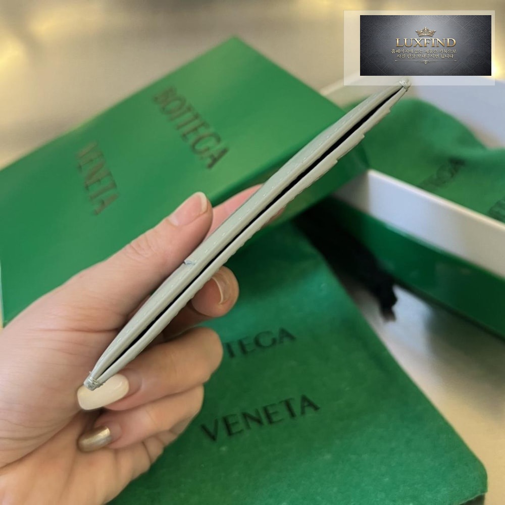 Bottega Veneta Cassete Credit Card Case
