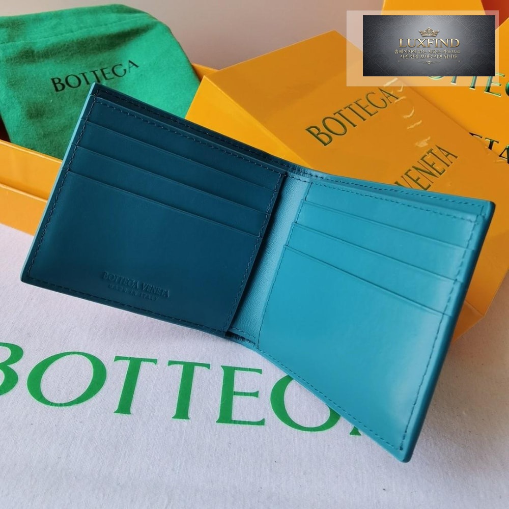Bottega Veneta Casset Bi Fold Wallet