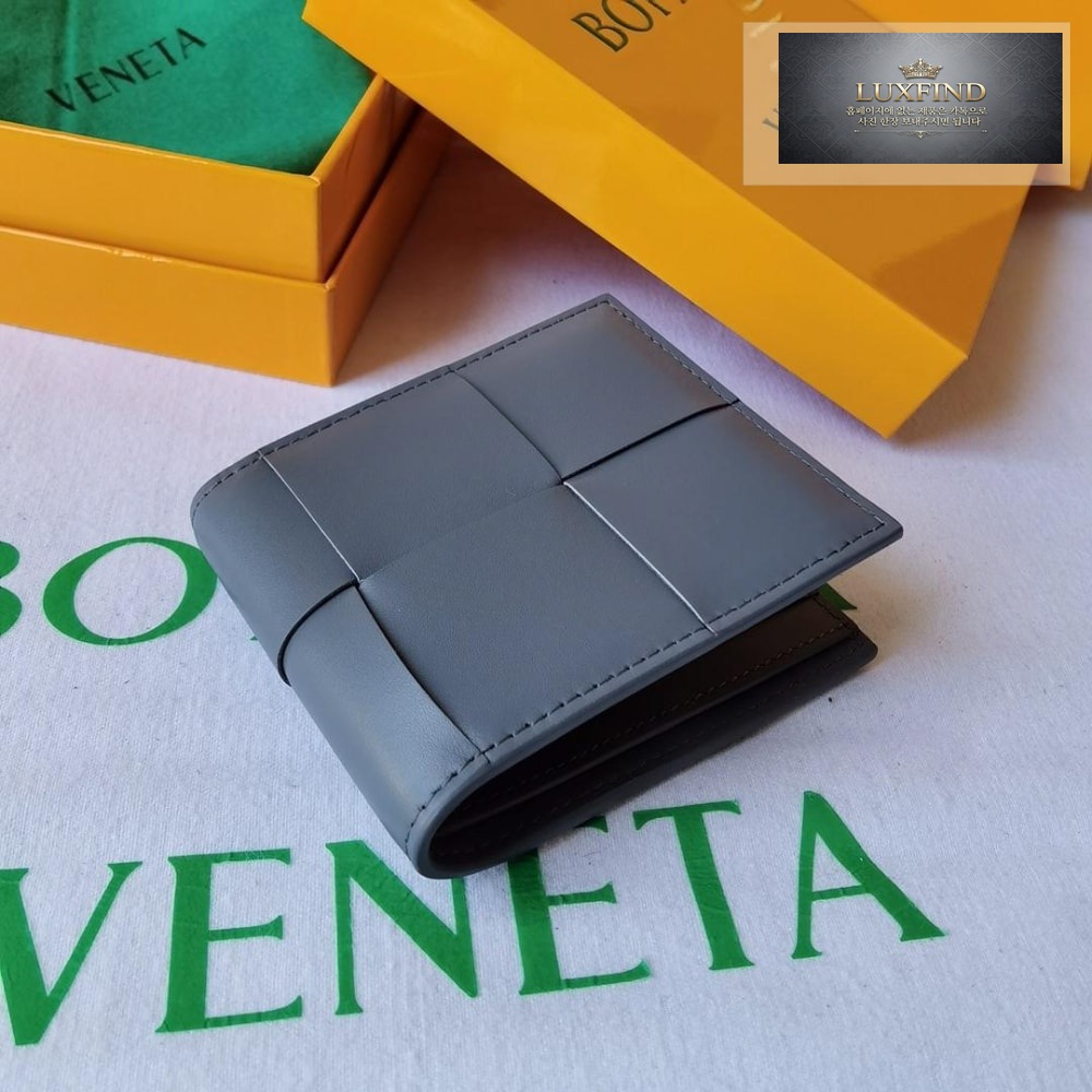 Bottega Veneta Casset Bi Fold Wallet