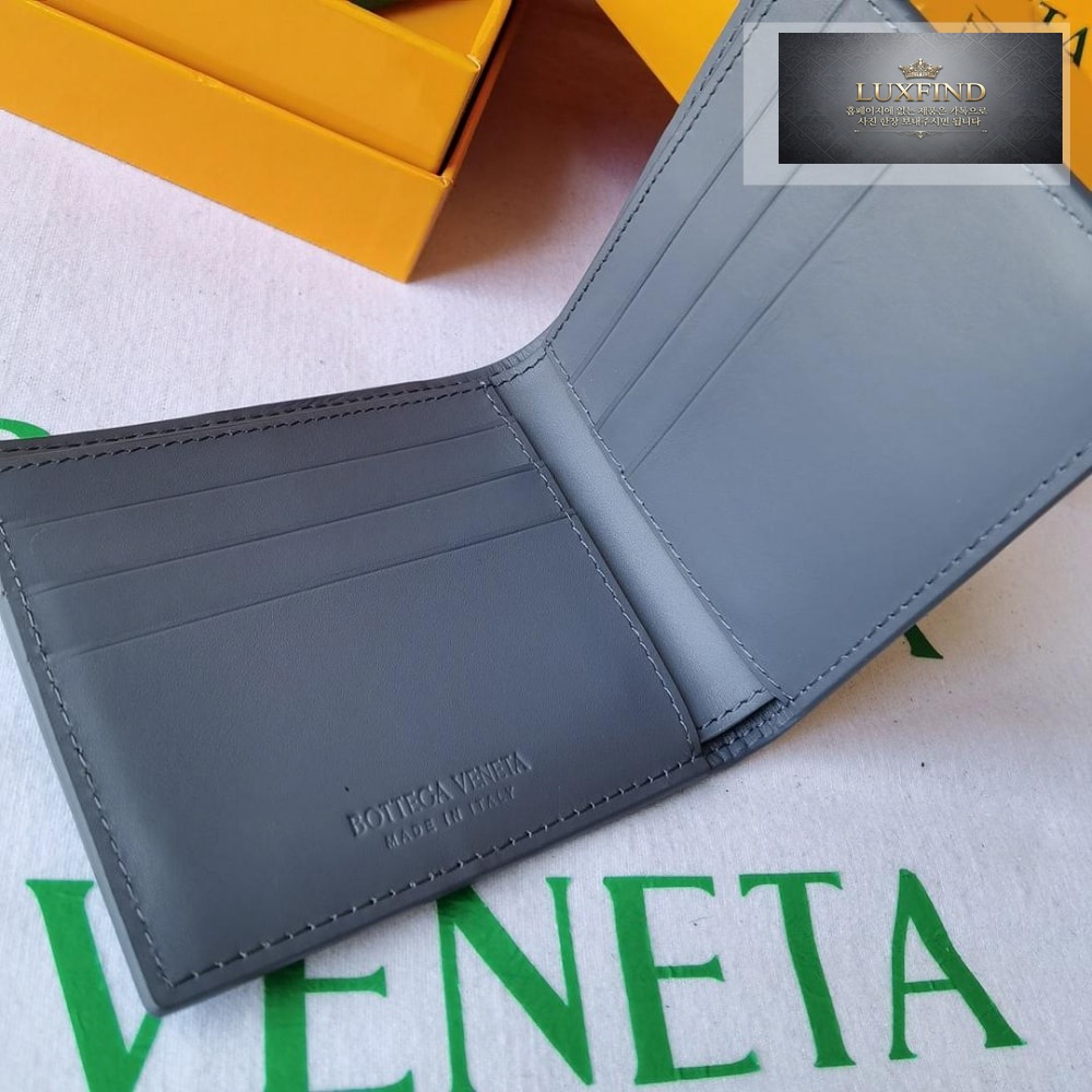 Bottega Veneta Casset Bi Fold Wallet