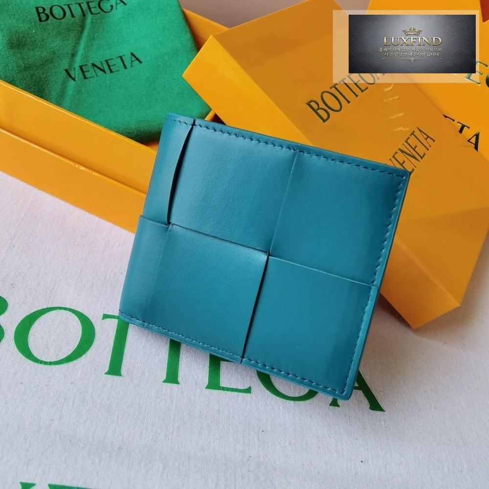 Bottega Veneta Casset Bi Fold Wallet