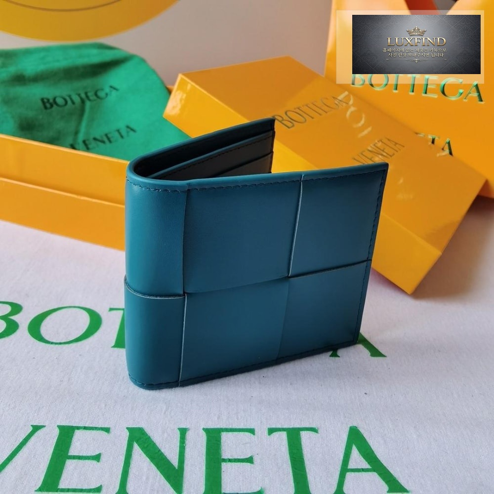 Bottega Veneta Casset Bi Fold Wallet