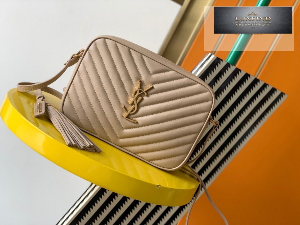 Saint Laurent Lou Camera Bag In Quilted Leather