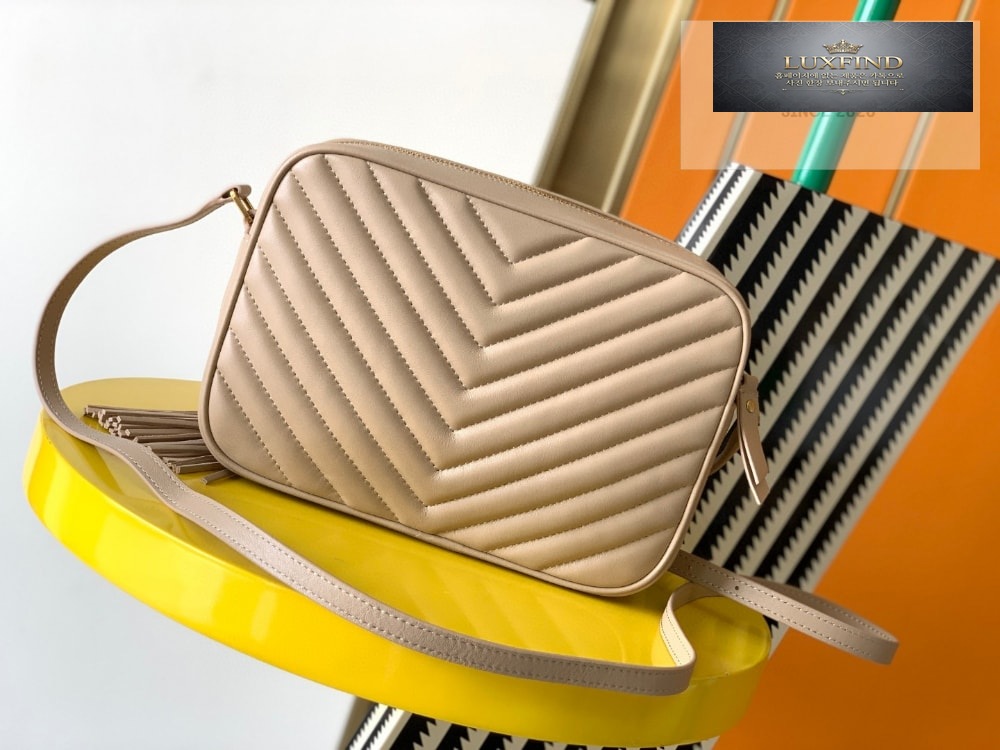 Saint Laurent Lou Camera Bag In Quilted Leather