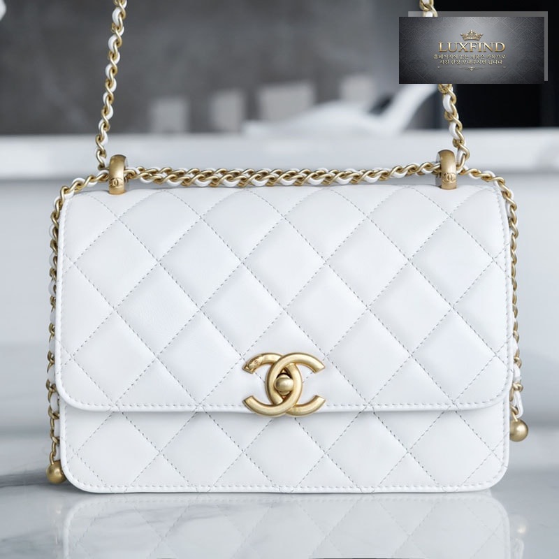 샤넬 24c ???????????????? CF 플랩백 22cm 화이트