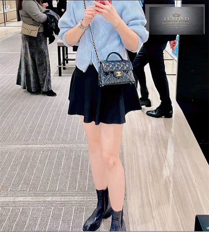 샤넬 25p 탑핸들 골드 메탈 스몰 플랩 백