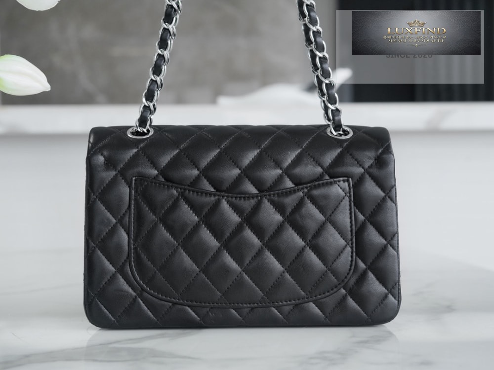 Chanel Classic Small Lam