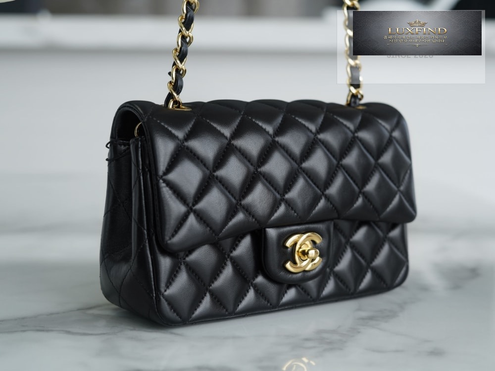 Chanel Classic New Mini Lam