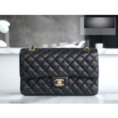 Chanel Classic Medium Lam