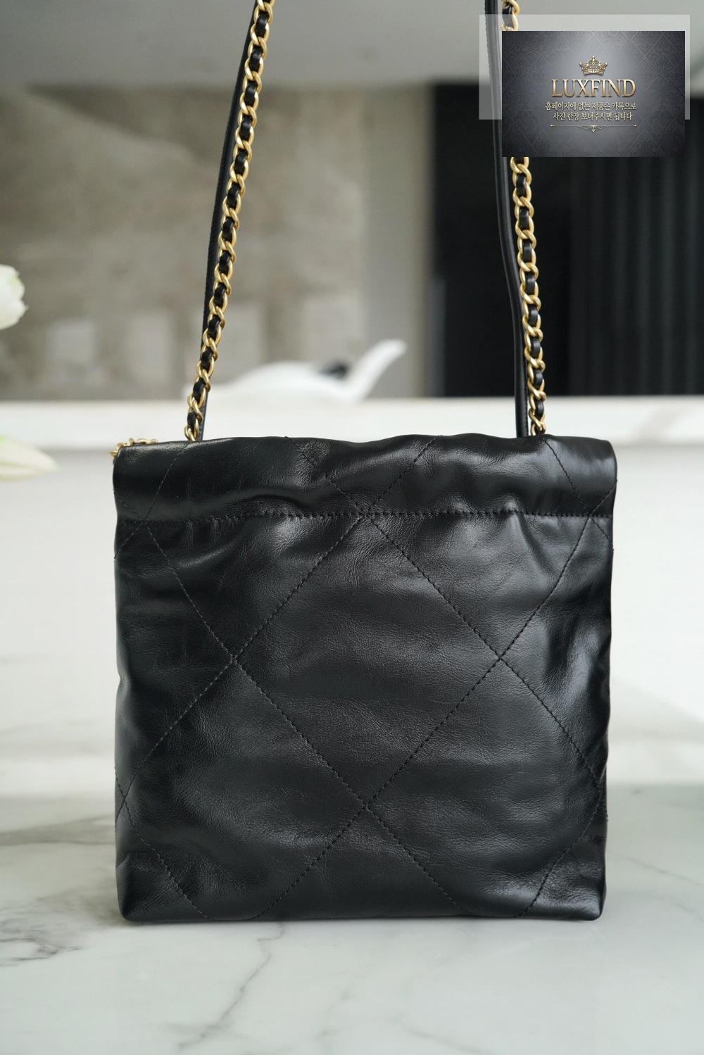 Chanel 22 Mini