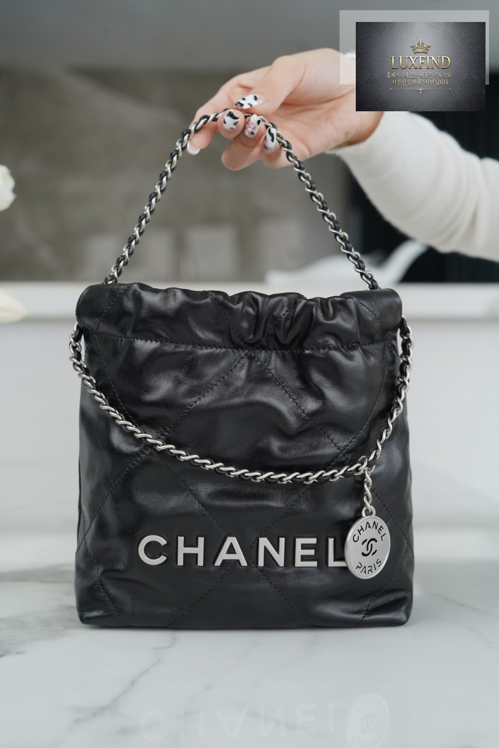 Chanel 22 Mini