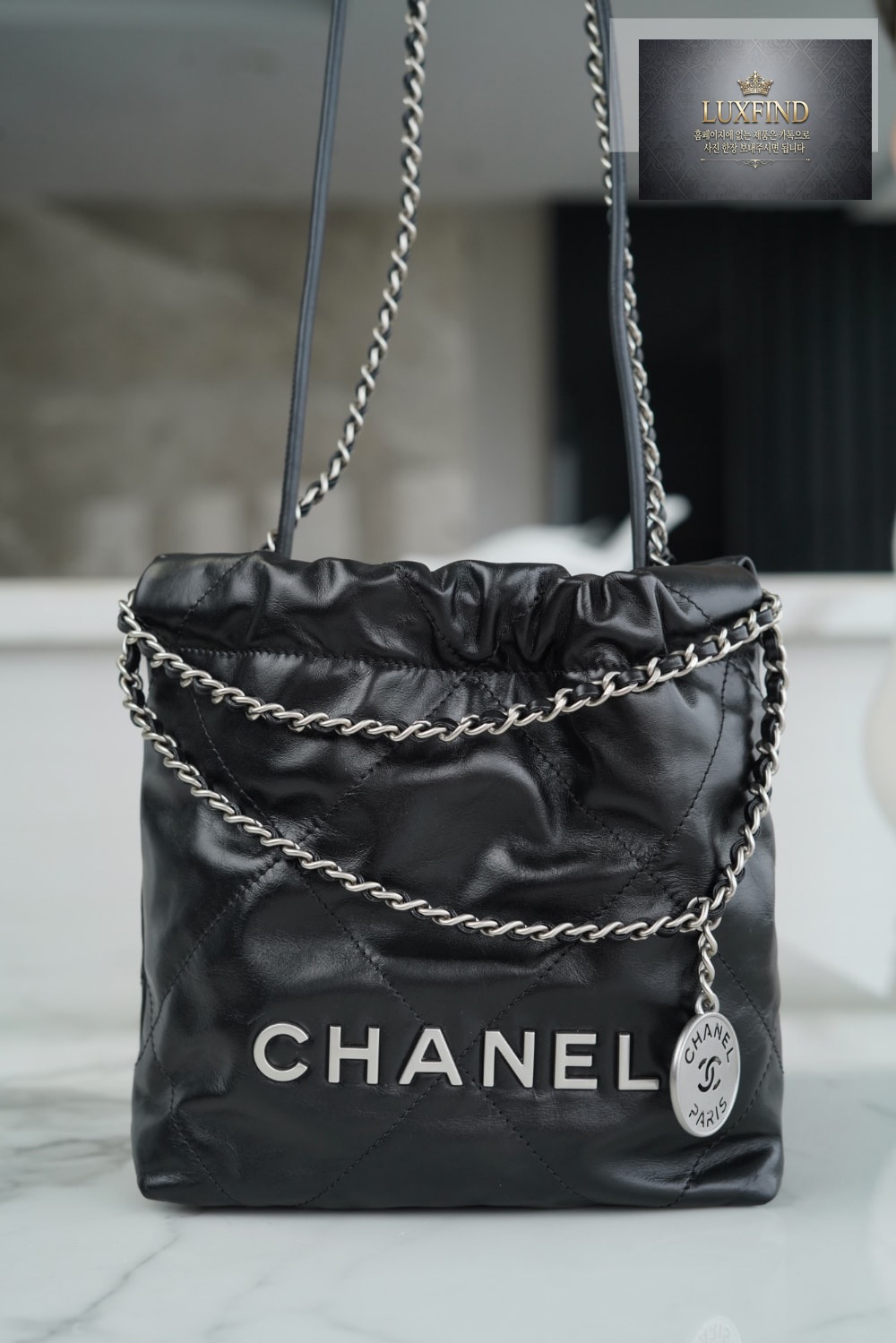 Chanel 22 Mini