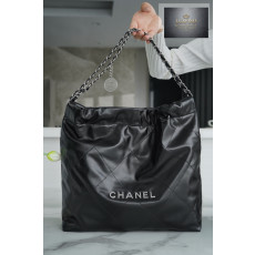 Chanel 22 Medium