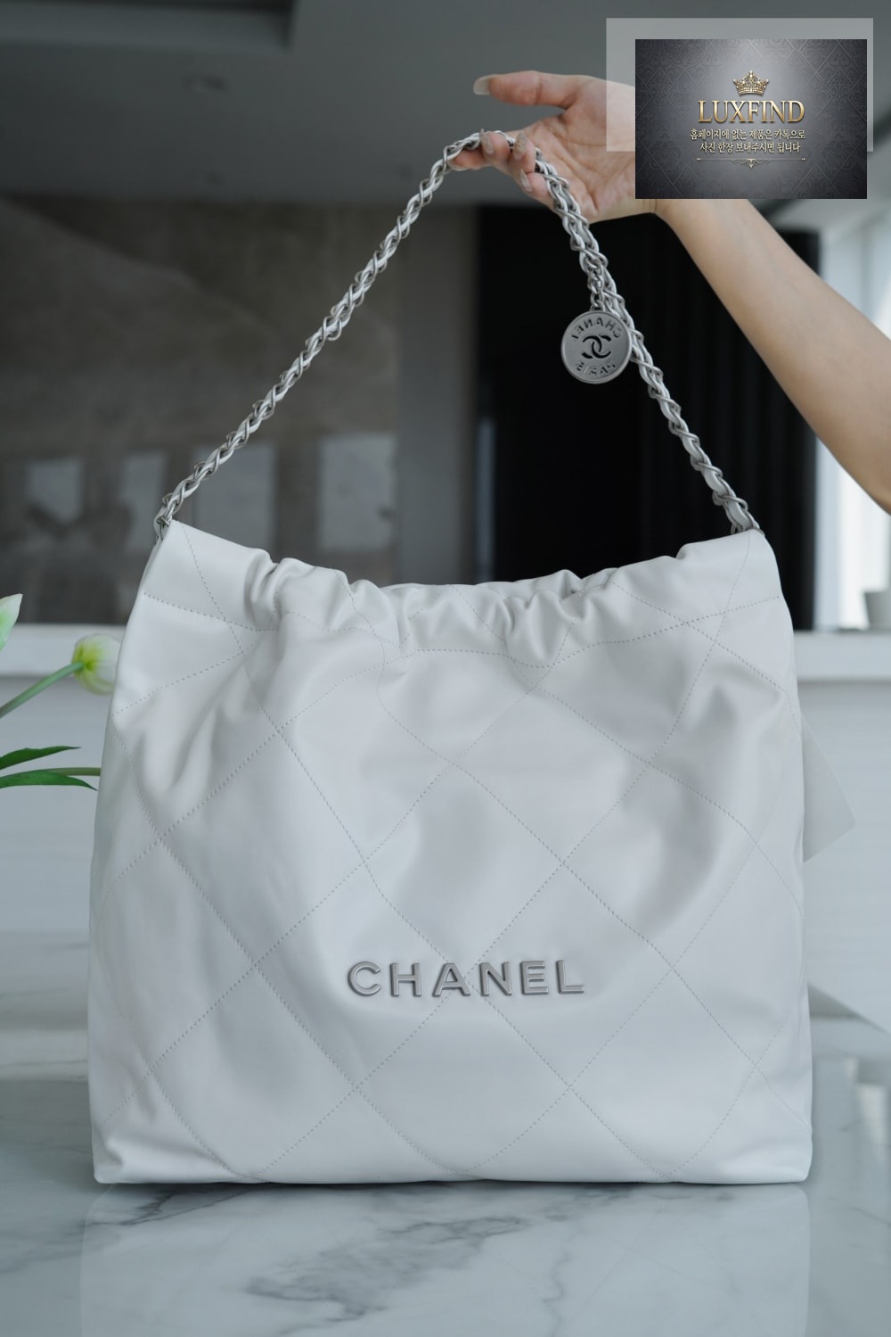 Chanel 22 Medium