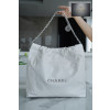 Chanel 22 Medium