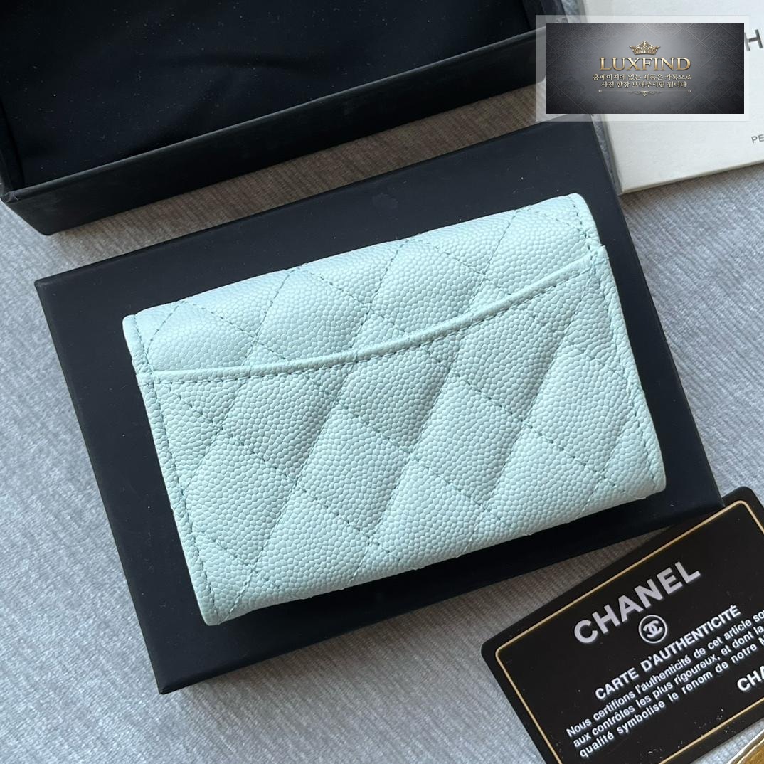 Chanel AP0214