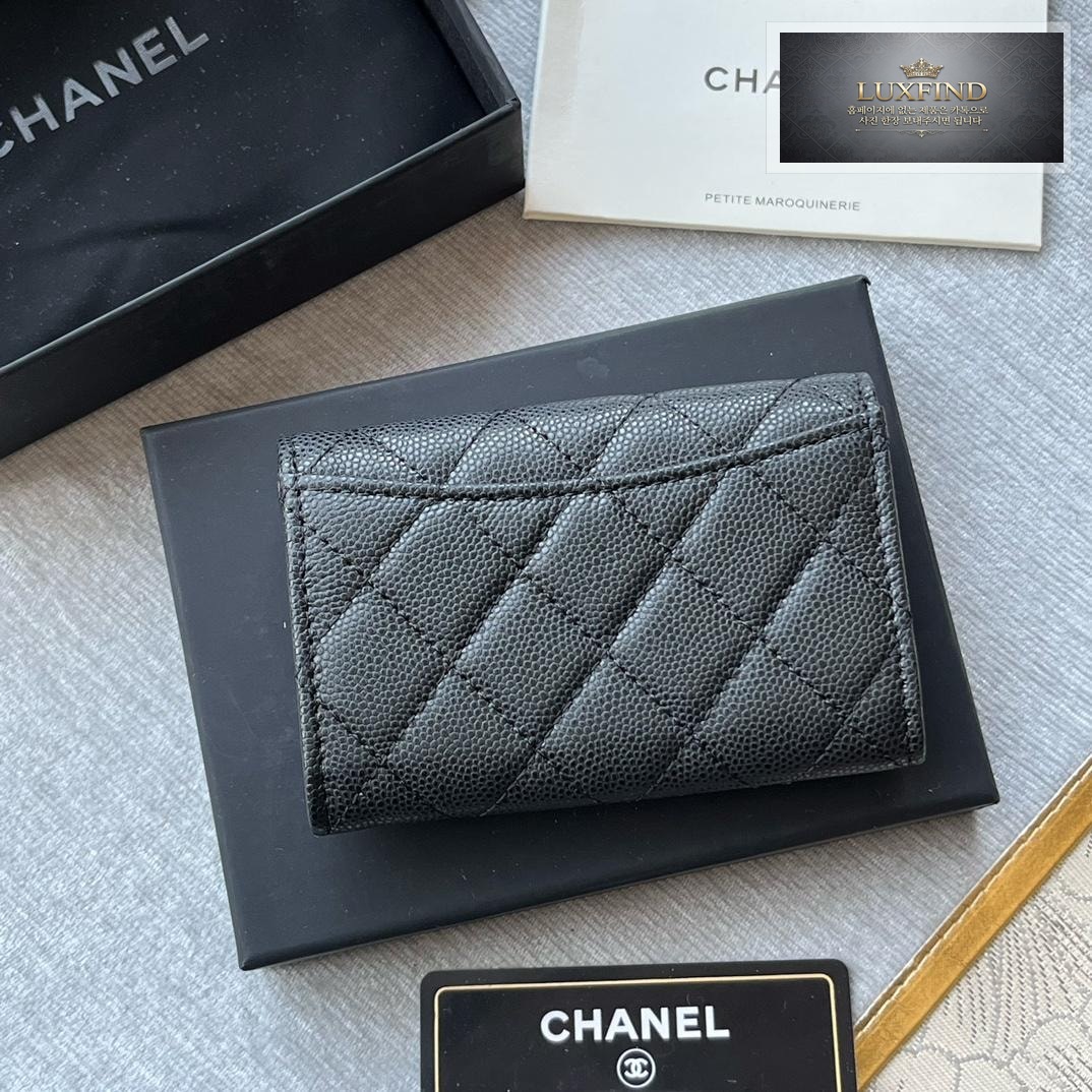 Chanel AP0214