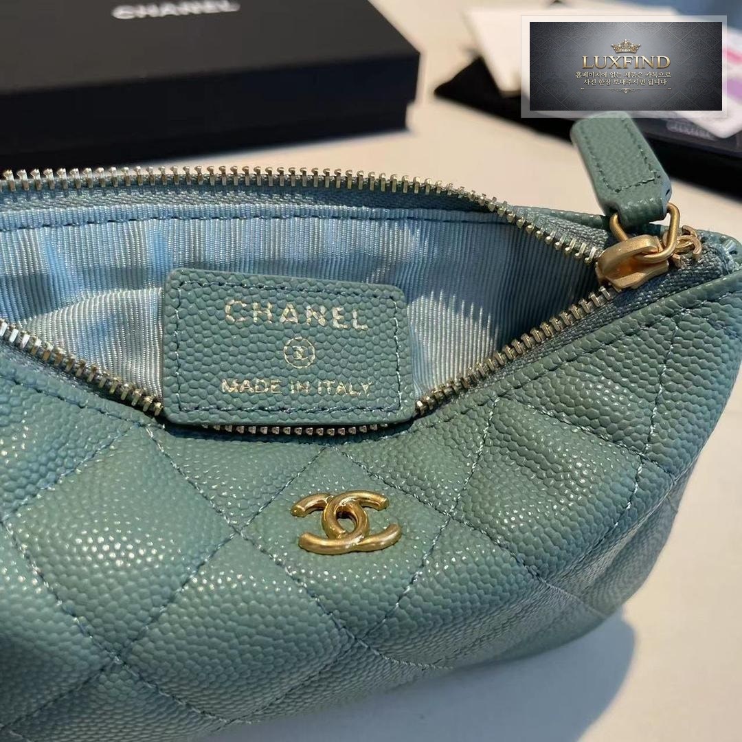 Chanel A82365