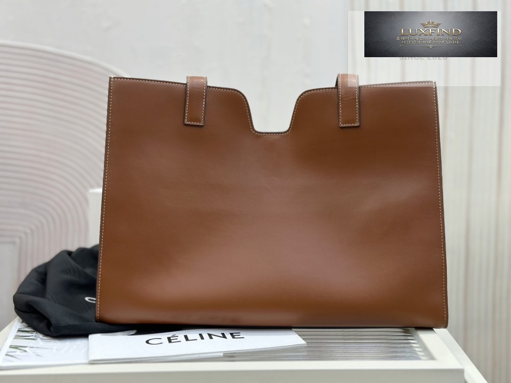 Celine Cabas 16 Soft In Smooth Calfskin