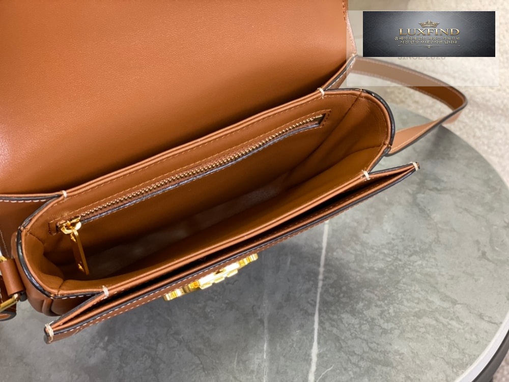Celine Besace Clea Calfskin
