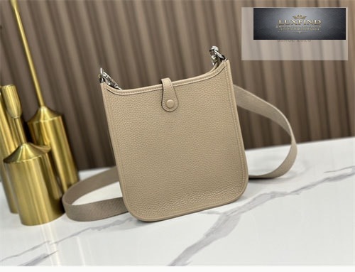 에르메스 미니 에블린 16 Mini Evelyne 16